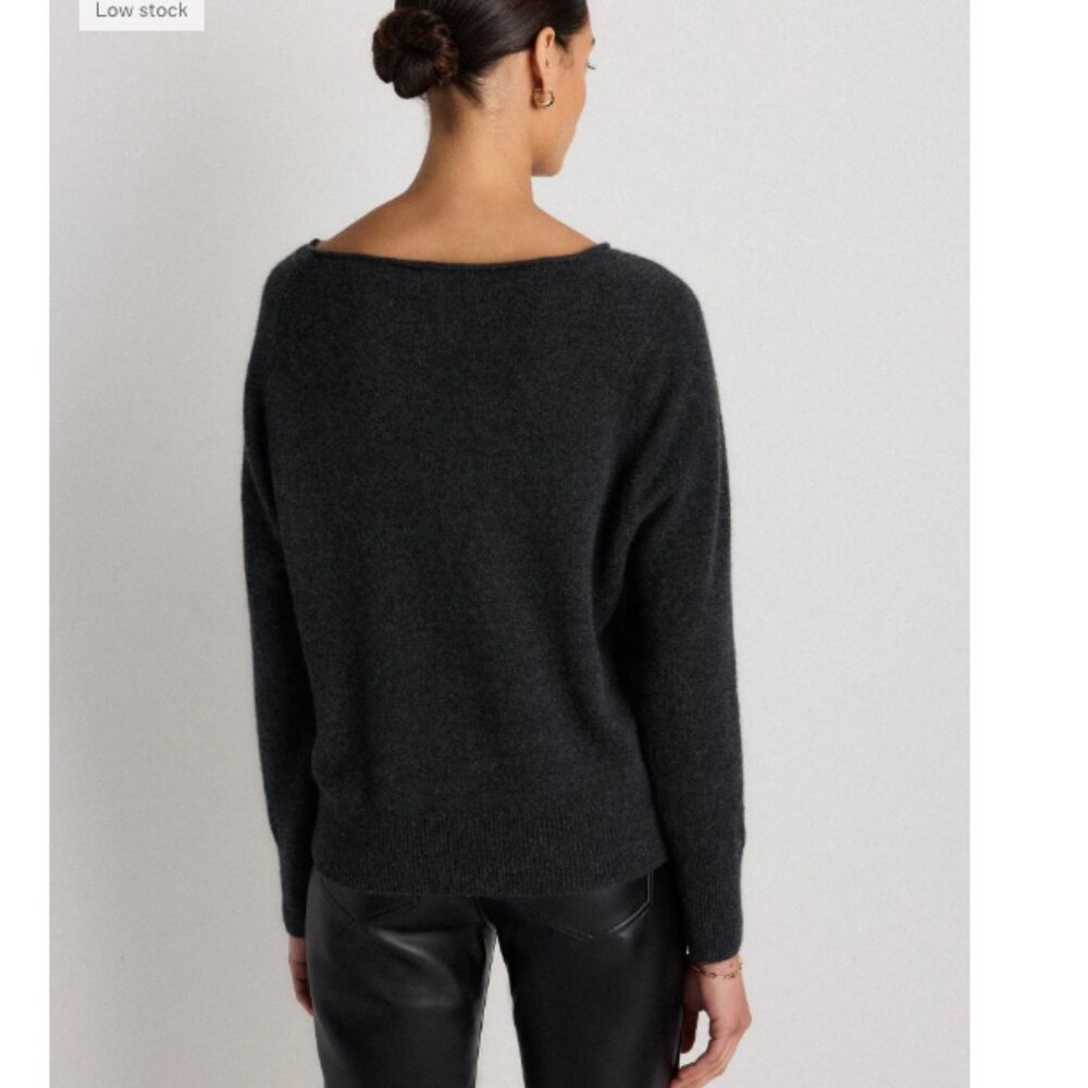 NWT Quince 100% Mongolian Cashmere Boatneck Sweater Heather Charcoal M - Picture 3 of 14